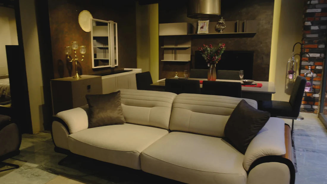 Carica il video: <p>Acquista i migliori brand online a prezzi scontati</p>